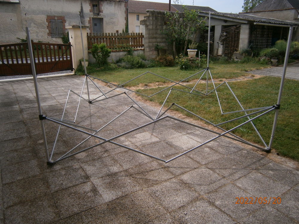 ARMATURE     de   TONNELLE  en  ALU 40 Vertus (51)