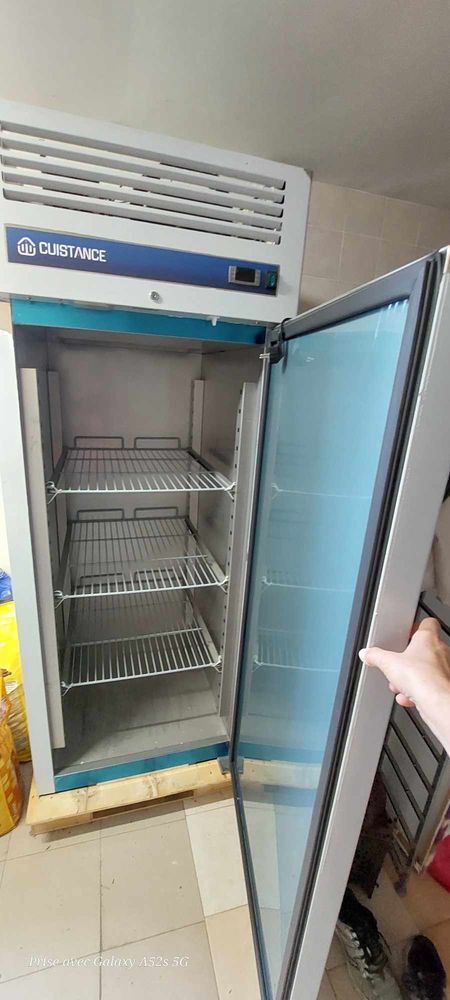 Armoir r�frig�r�e professionnel/ frigo propose 850 Colombe (38)