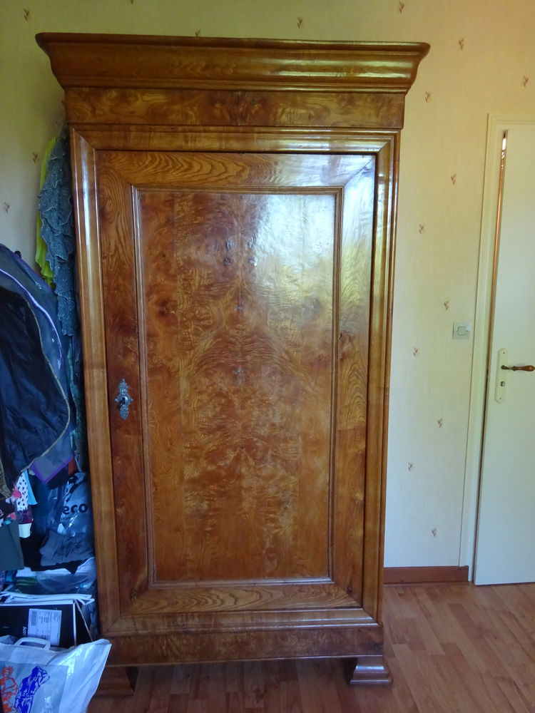 armoir 50 Parthenay (79)