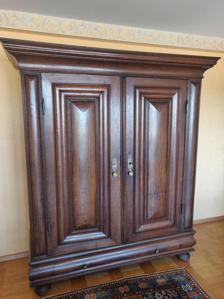 Armoire du 19em 180 Mulhouse (68)