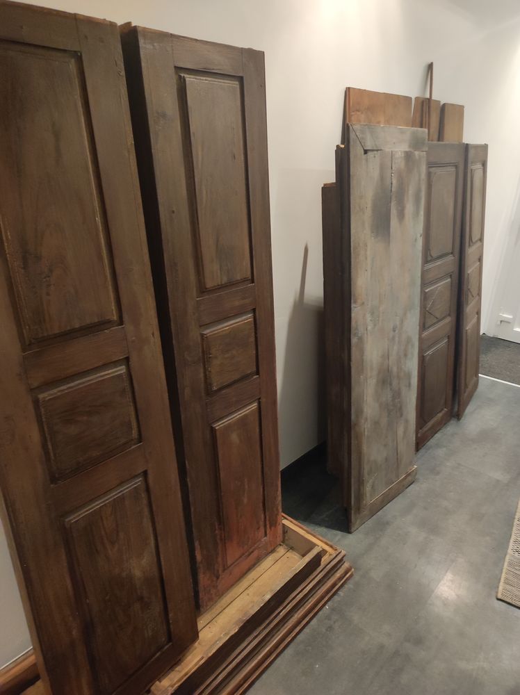 Armoire alsacienne de 12 panneaux sortant fin 18e 150 Sarre-Union (67)