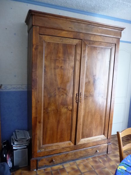 Achat Armoire Ancienne Bright Shadow Online