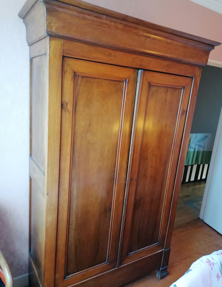 ARMOIRE ANCIENNE CHENE MASSIF 200 Marsannay-la-C�te (21)