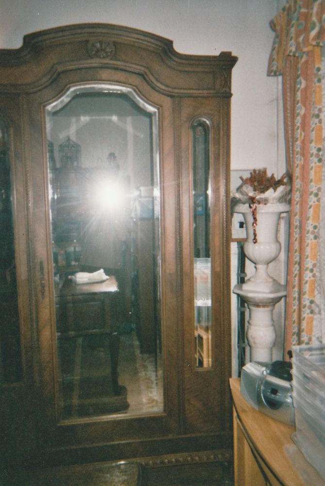 ARMOIRE ANCIENNE , ou a restaurer 170 Saint-Andiol (13)