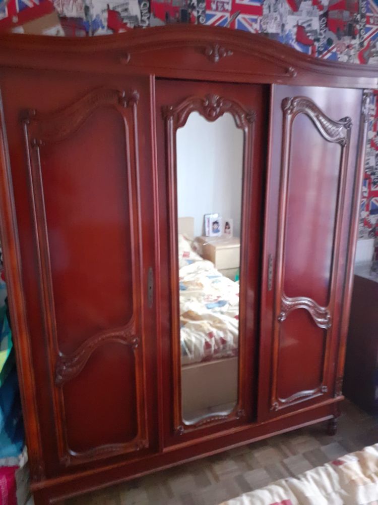 Armoire ancienne 0 Saint-Martin-d'H�res (38)