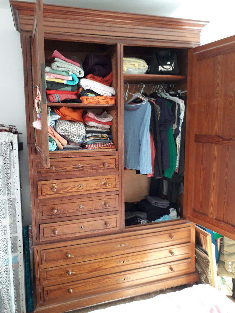 ARMOIRE ANCIENNE 100 Montigny-l�s-Cormeilles (95)