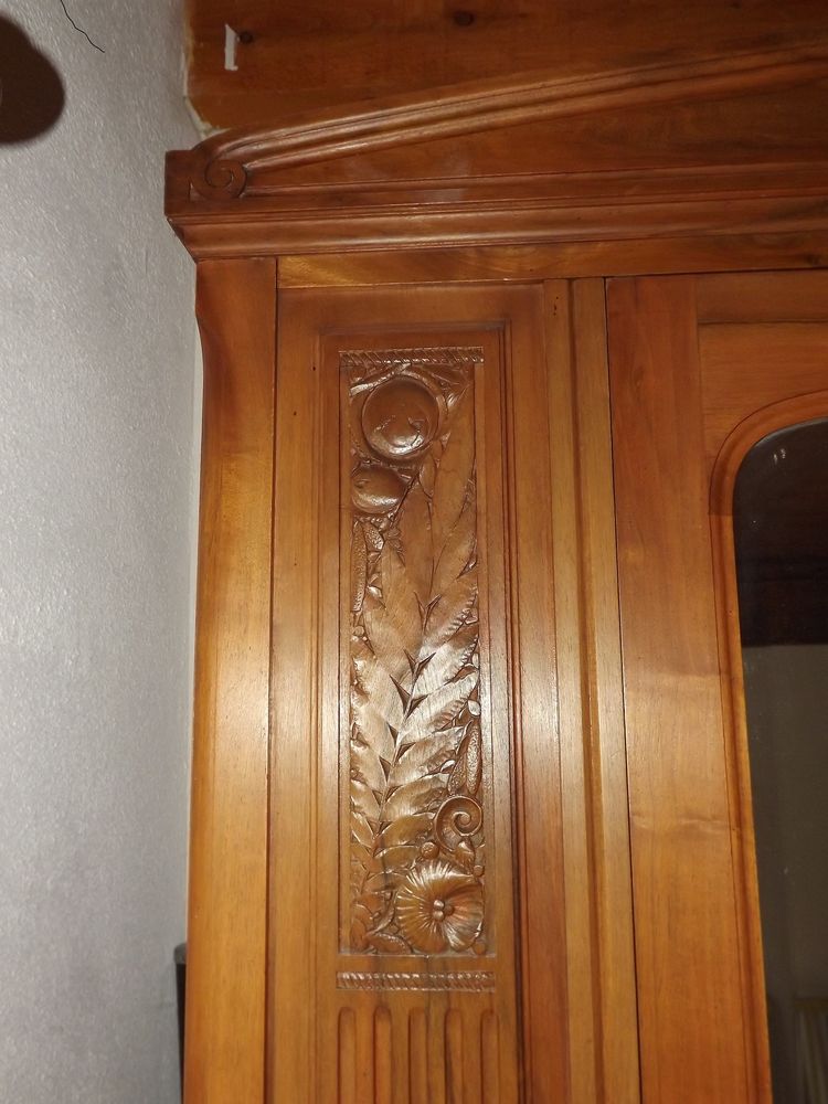 Armoire ancienne 200 Saint-Andr�-les-Alpes (04)