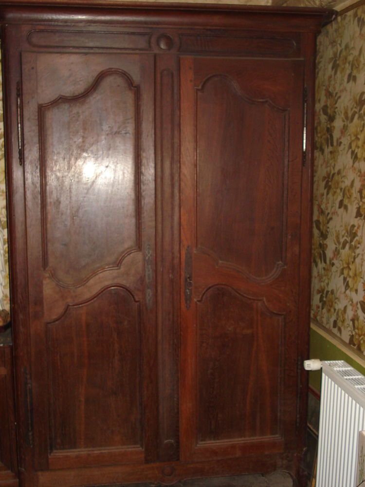 Armoire ancienne 100 Montlandon (52)