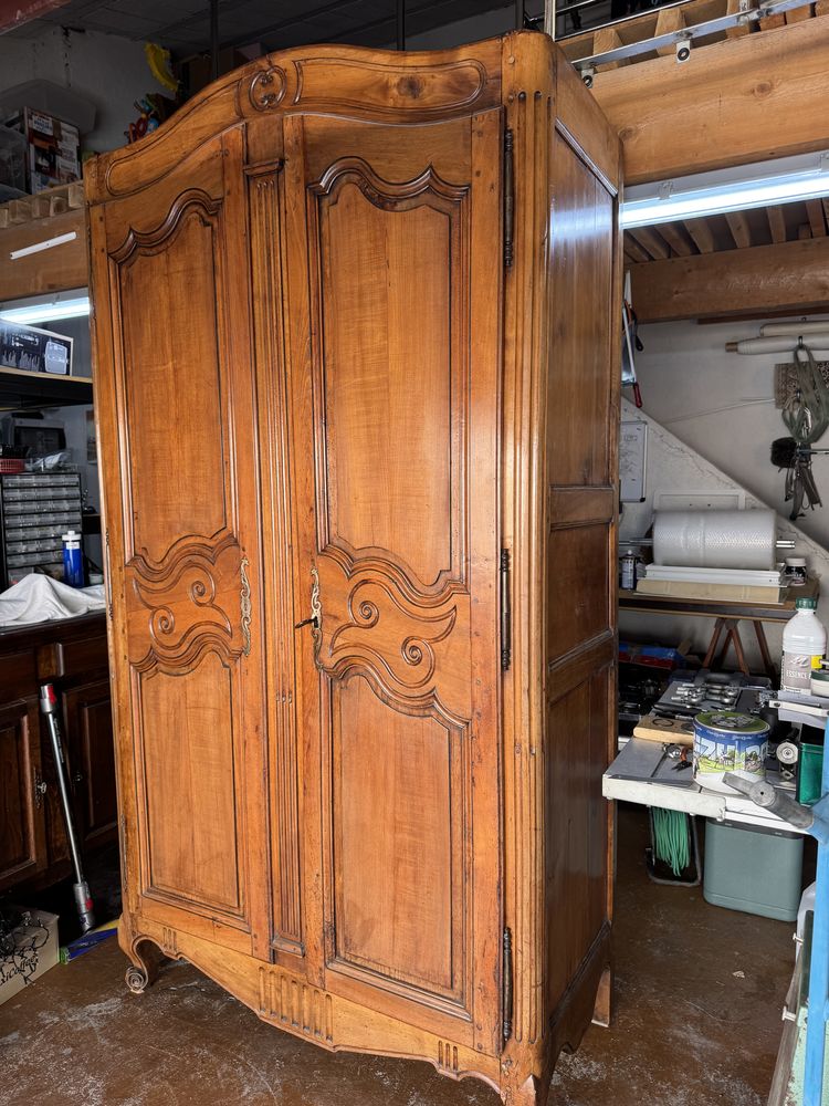 Armoire ancienne 200 Trans-en-Provence (83)