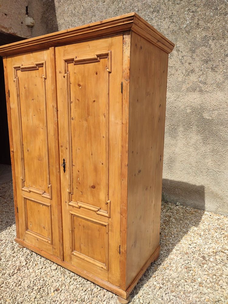 Armoire artisanale mod�le rare 150 Champigny (89)