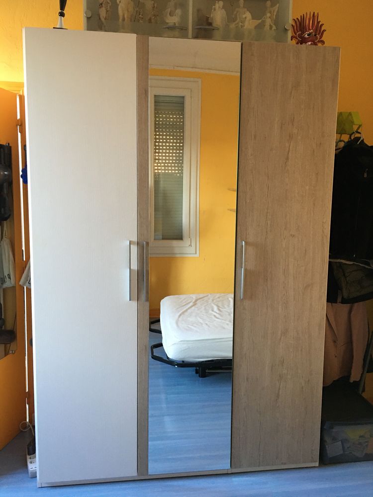 Armoire Atlas 3 portes dont une miroir car d�m�nagemt 300 Cap-d'Ail (06)