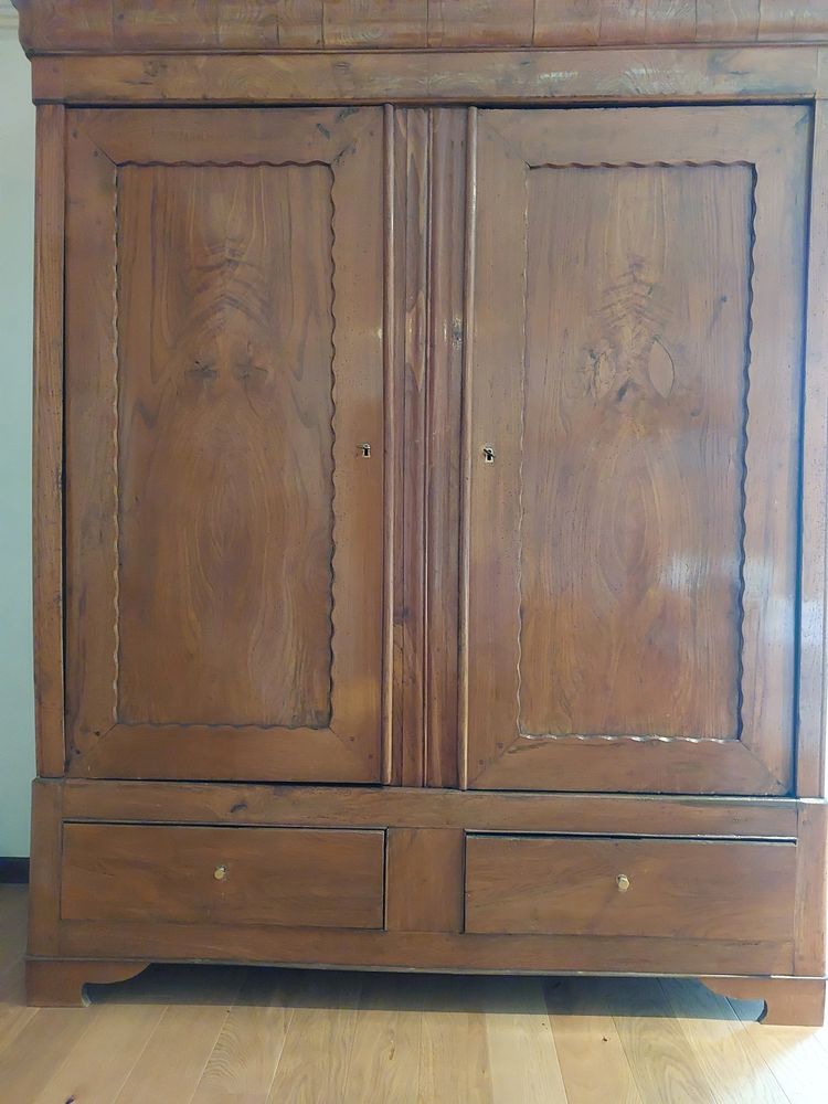 Armoire Biedermeier 1150 Viuz-en-Sallaz (74)