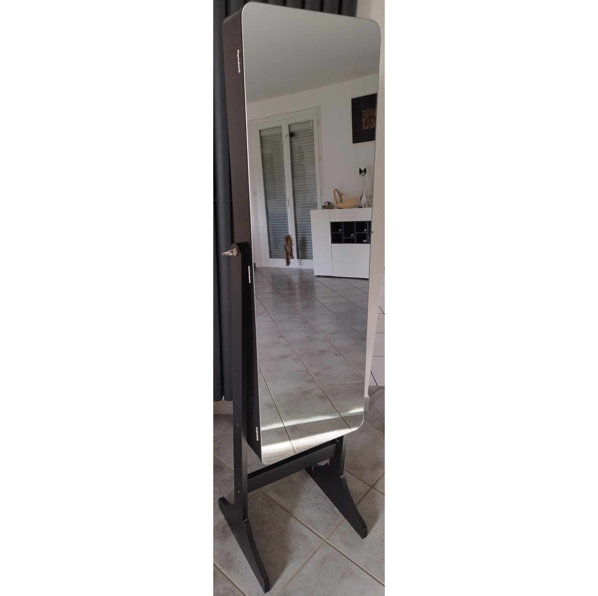 Armoire � bijoux avec miroir 50 Saint-Genest-Malifaux (42)