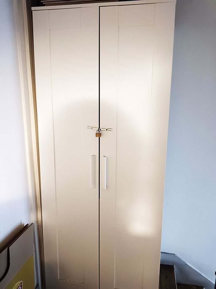 Armoire blanc 2 portes IKEA Brimnes 20 Paris 8 (75)