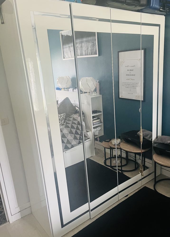 Armoire blanche avec miroirs en tr�s bon �tat 150 euro 150 Sainte-Genevi�ve-des-Bois (91)