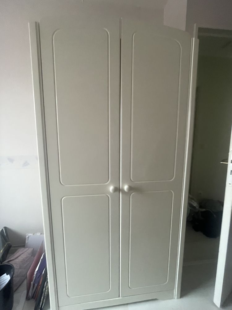 Armoire blanche �tag�res ou penderie 95 Bussy-Saint-Georges (77)