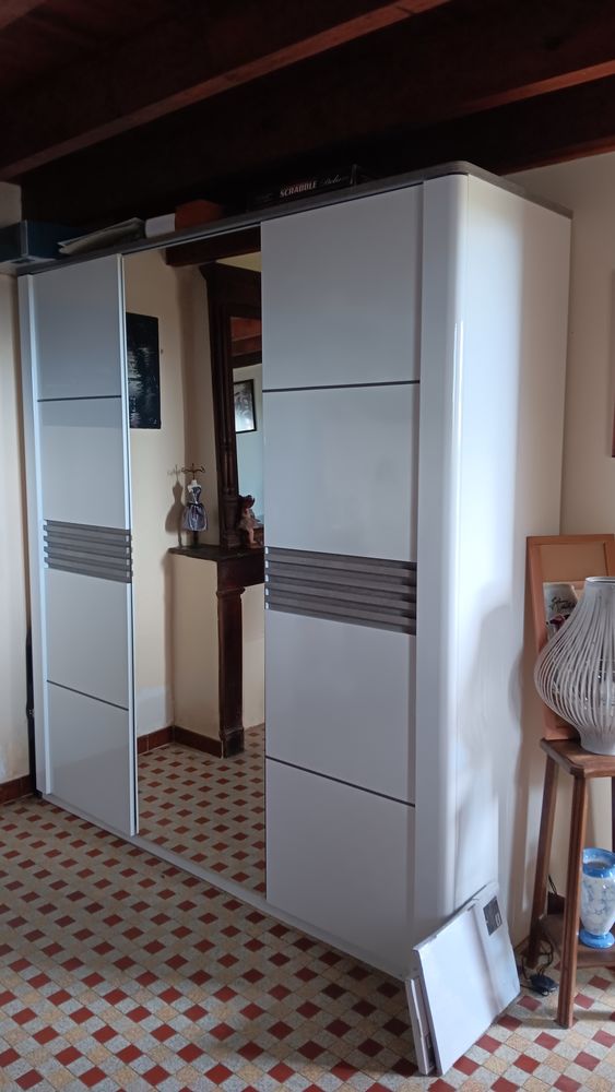 armoire blanche, 400 Miramont-Sensacq (40)