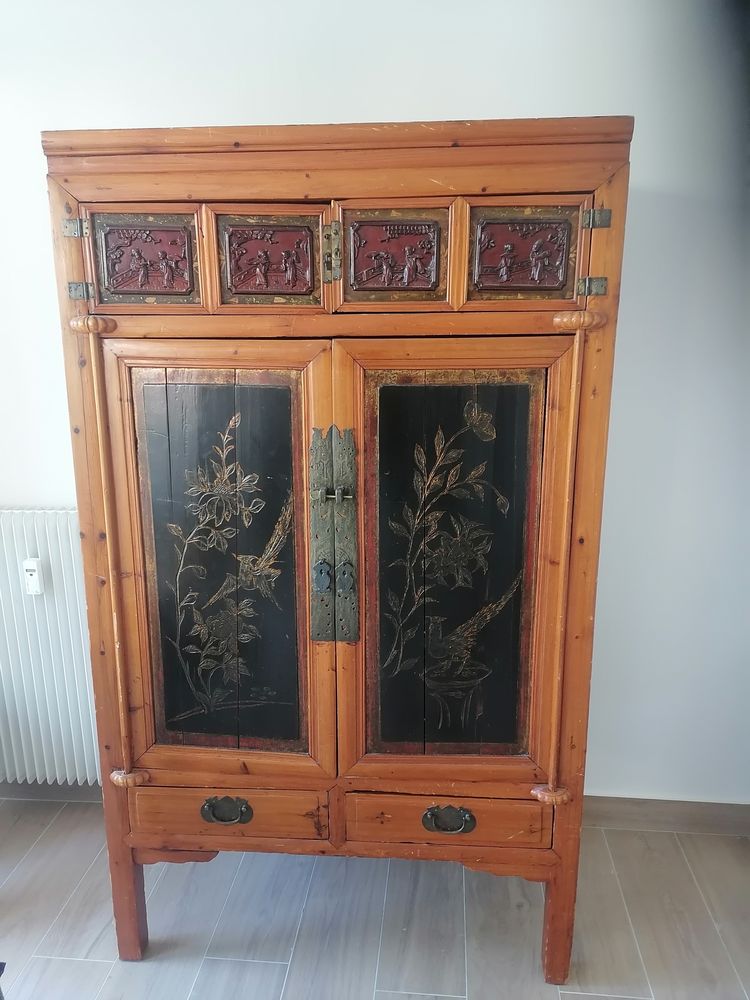 Armoire en bois d�cor�e style asiatique 400 Cagnes-sur-Mer (06)