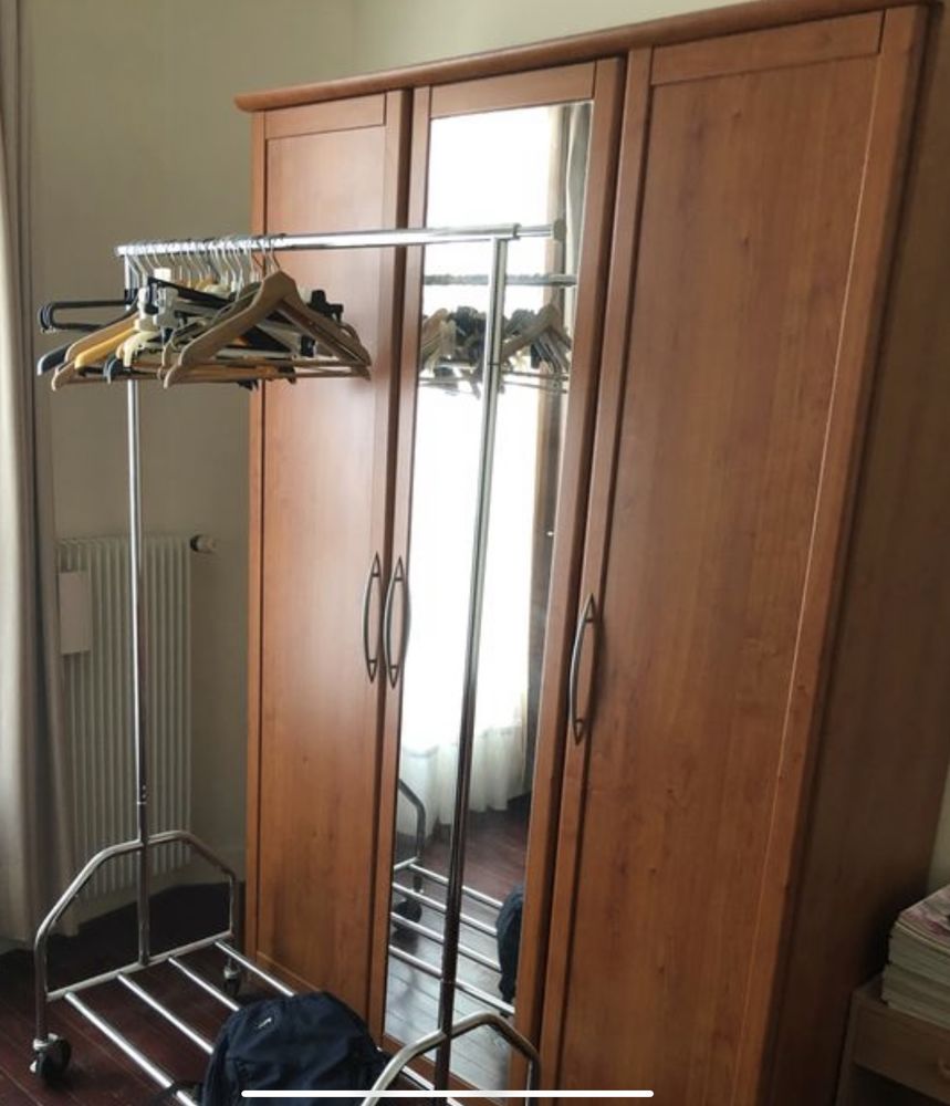 Armoire en bois massif 100 Ivry-sur-Seine (94)