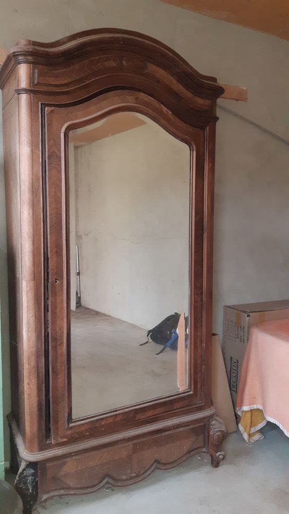 Armoire en bois massif 0 Montereau-Fault-Yonne (77)