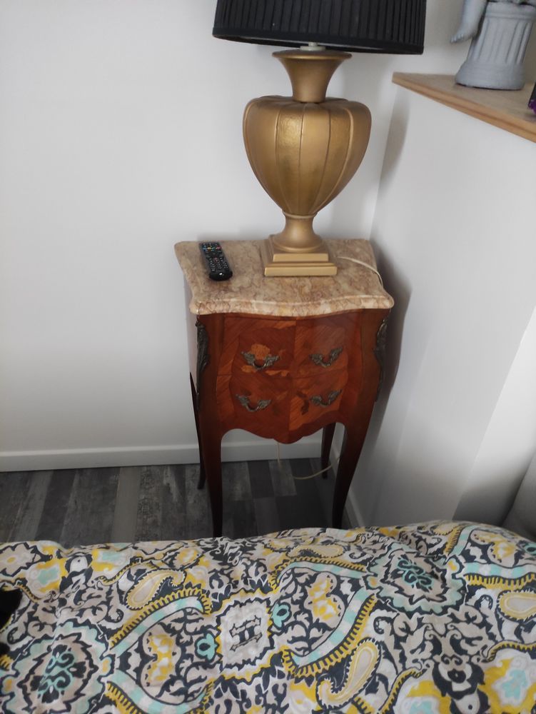 Armoire en bois de rose 500 Notre-Dame-de-Bondeville (76)