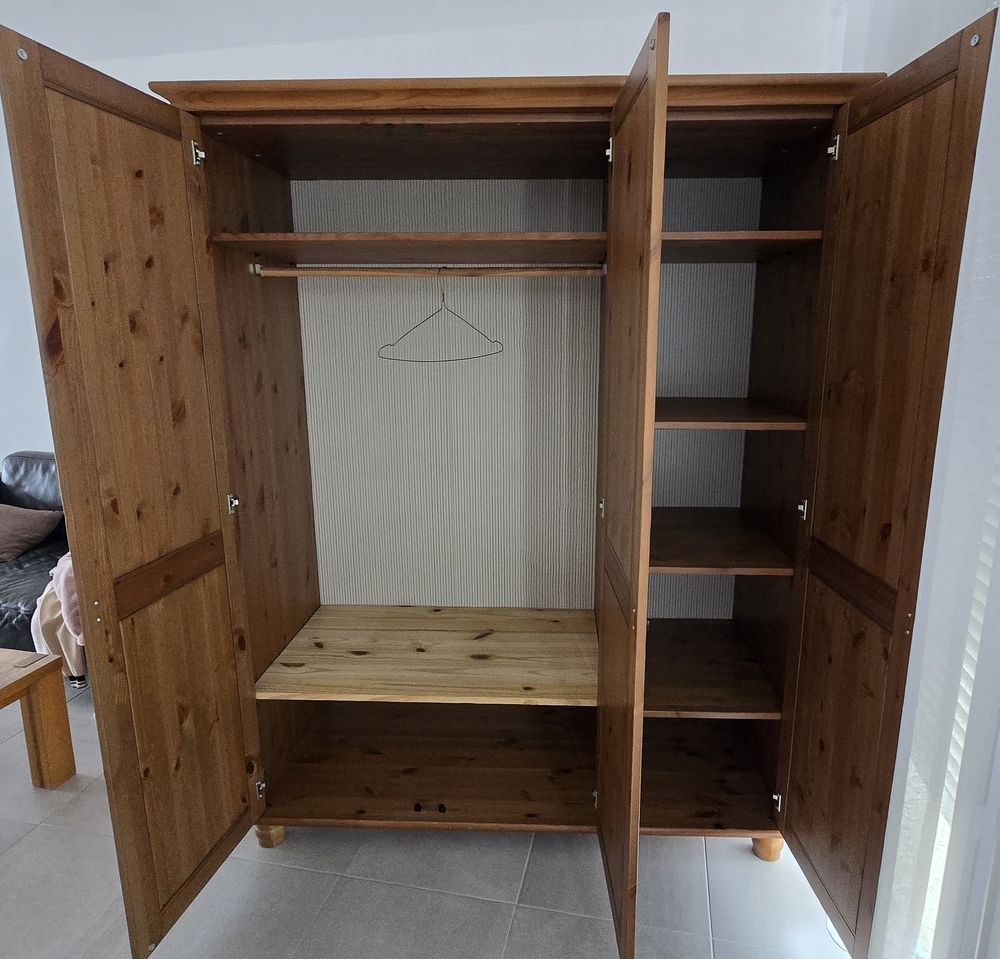 Armoire bois 70 Ayguemorte-les-Graves (33)