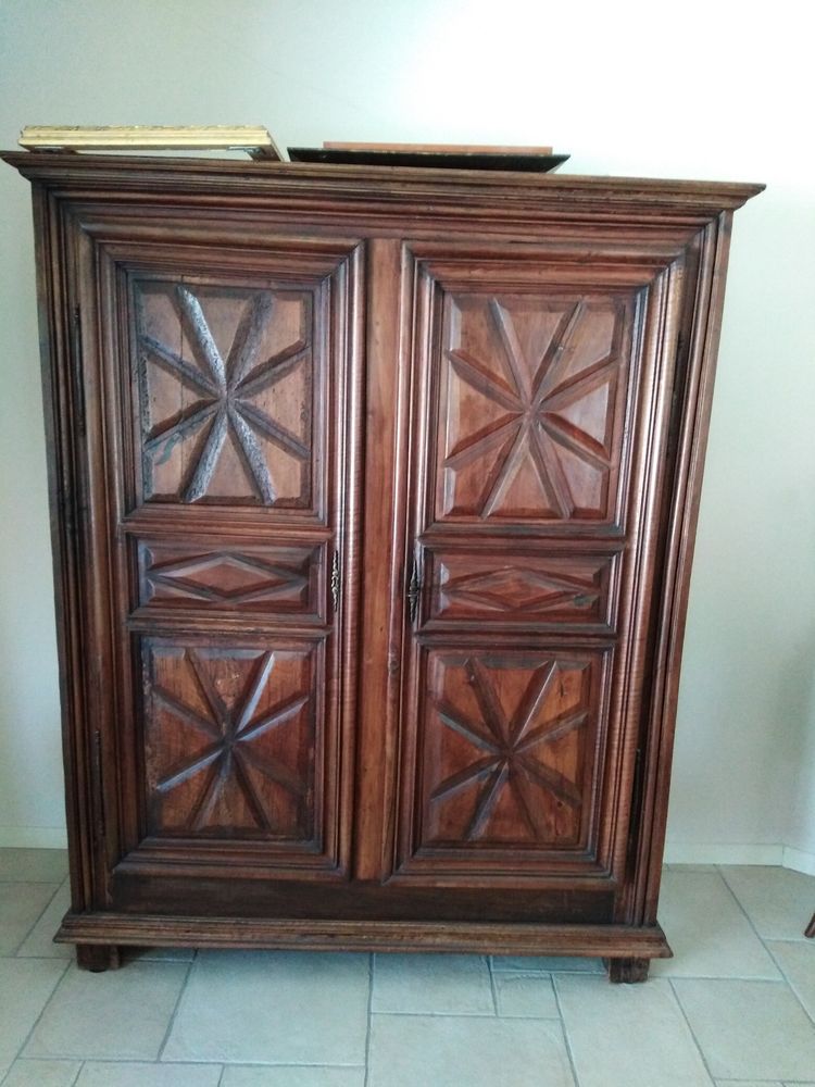 Armoire Bourguignonne 700 Callian (83)