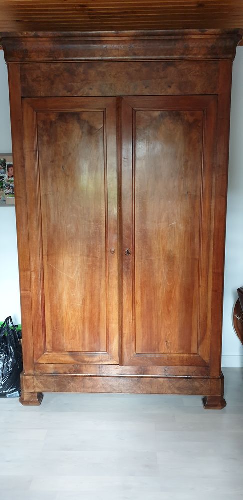 Armoire cerisier 150 Lar�ay (37)