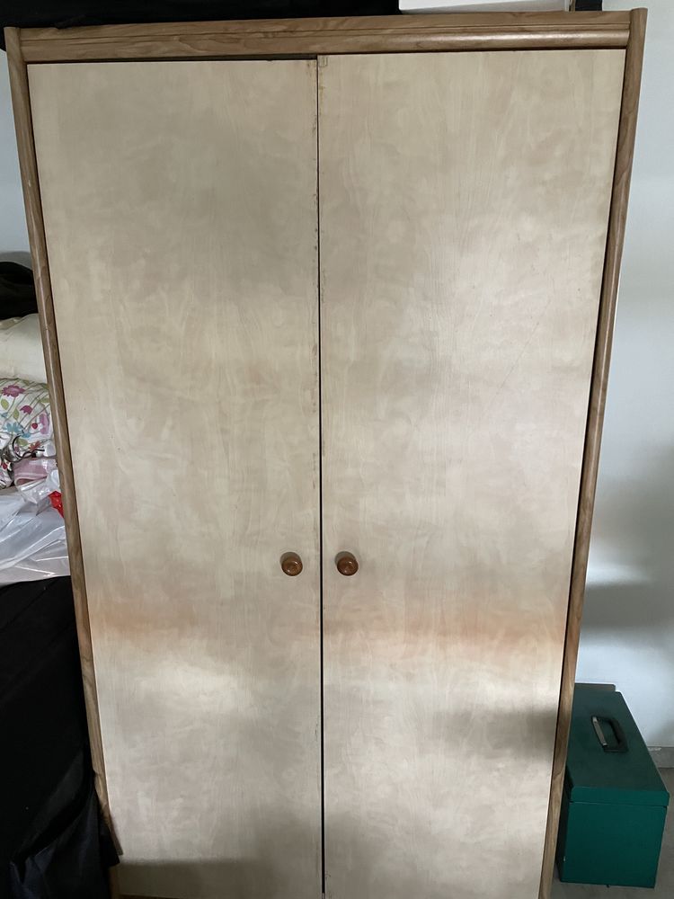 armoire chambre et son bureau 0 Challans (85)
