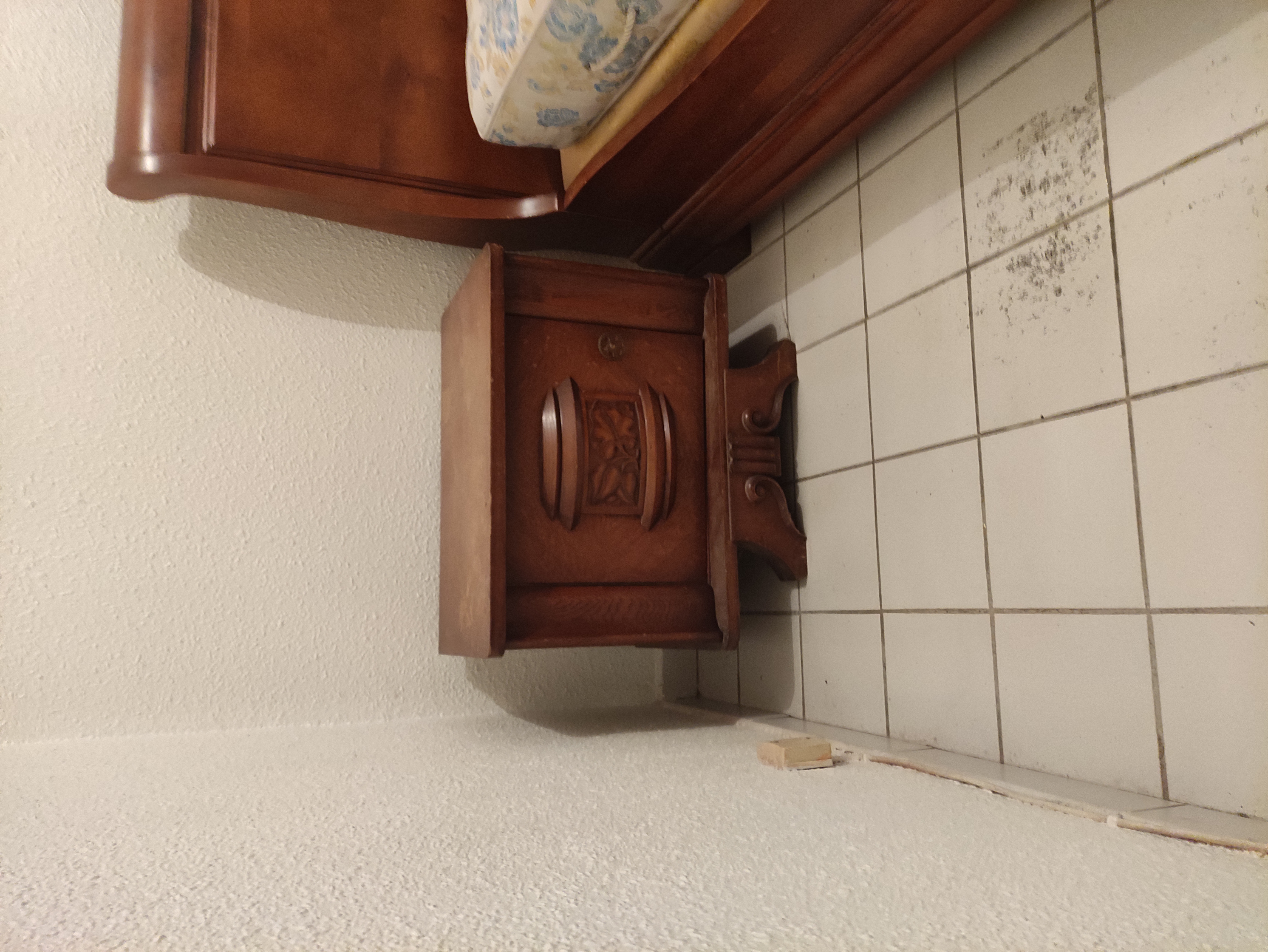 armoire 2 chevets lit 300 Joyeuse (07)