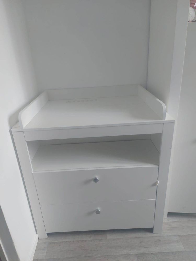 Armoire + commode 200 Bourgoin-Jallieu (38)