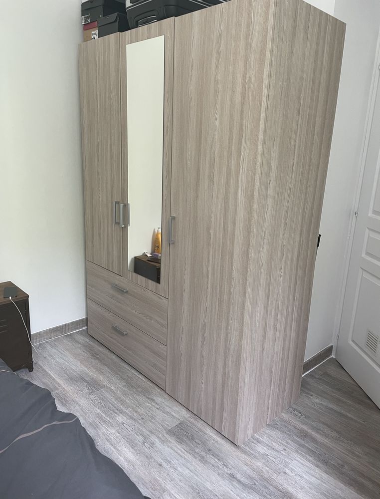 Armoire couleur ch�ne 150 Fontenay-le-Vicomte (91)