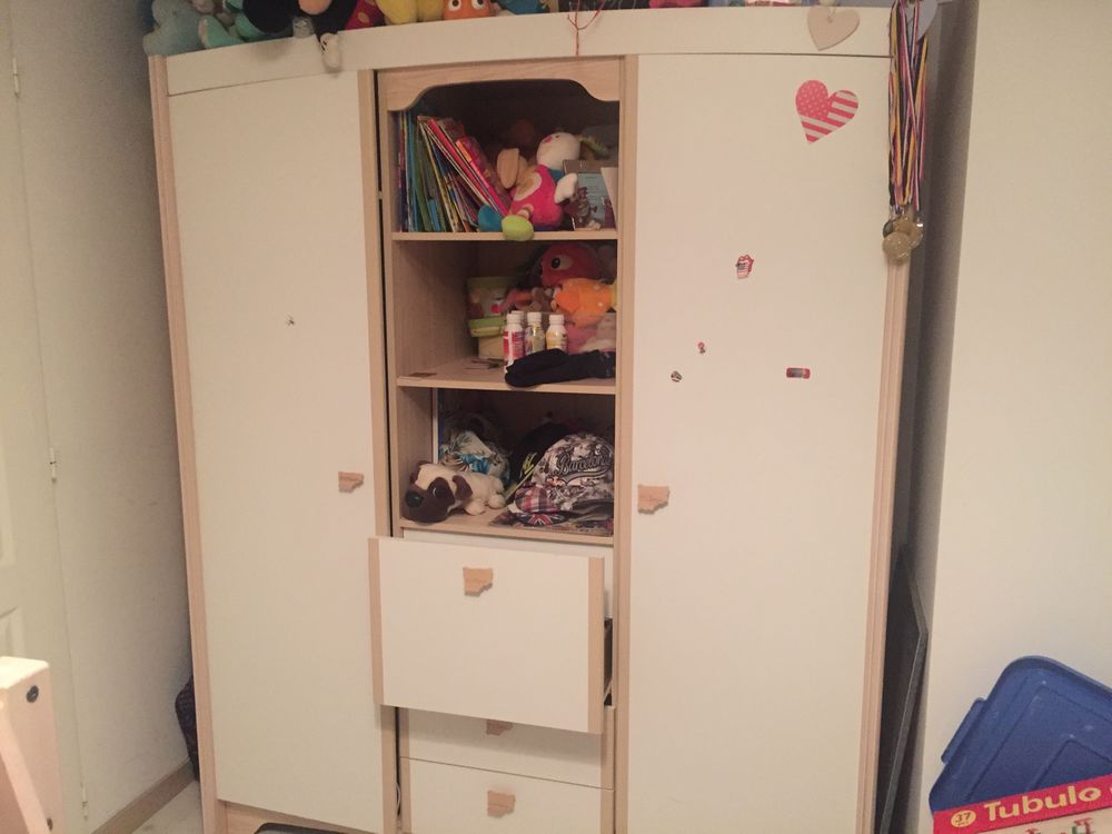 Armoire enfant 180 Gontaud-de-Nogaret (47)