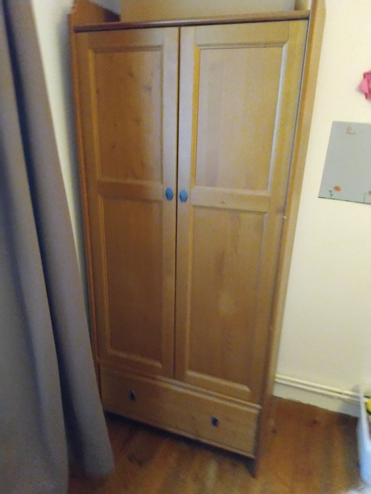 Achetez Armoire Enfant Vend Quasi Neuf Annonce Vente A Grigny 69 Wb