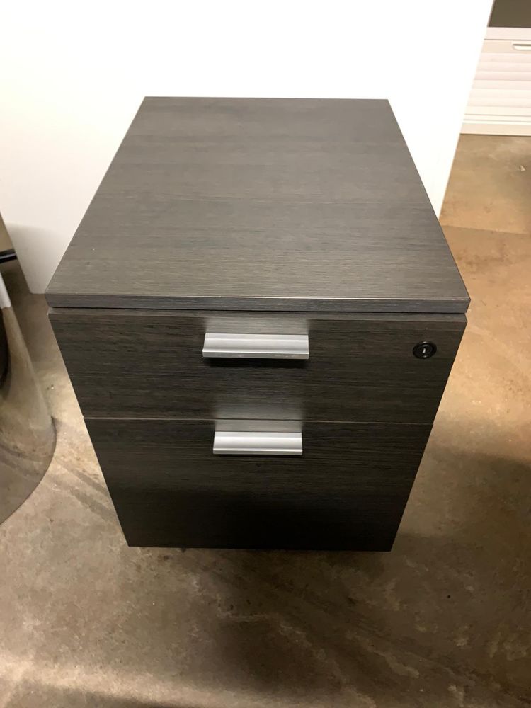 Armoire � 2 �tages 80 Rouen (76)