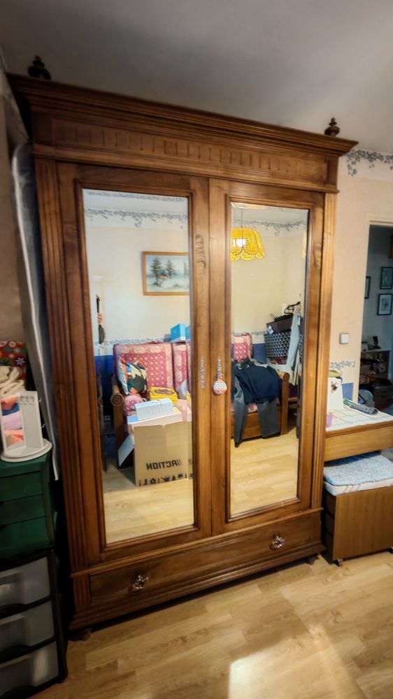 Armoire+� +glaces+en+ch�ne+130x220x50 80 Digne-les-Bains (04)