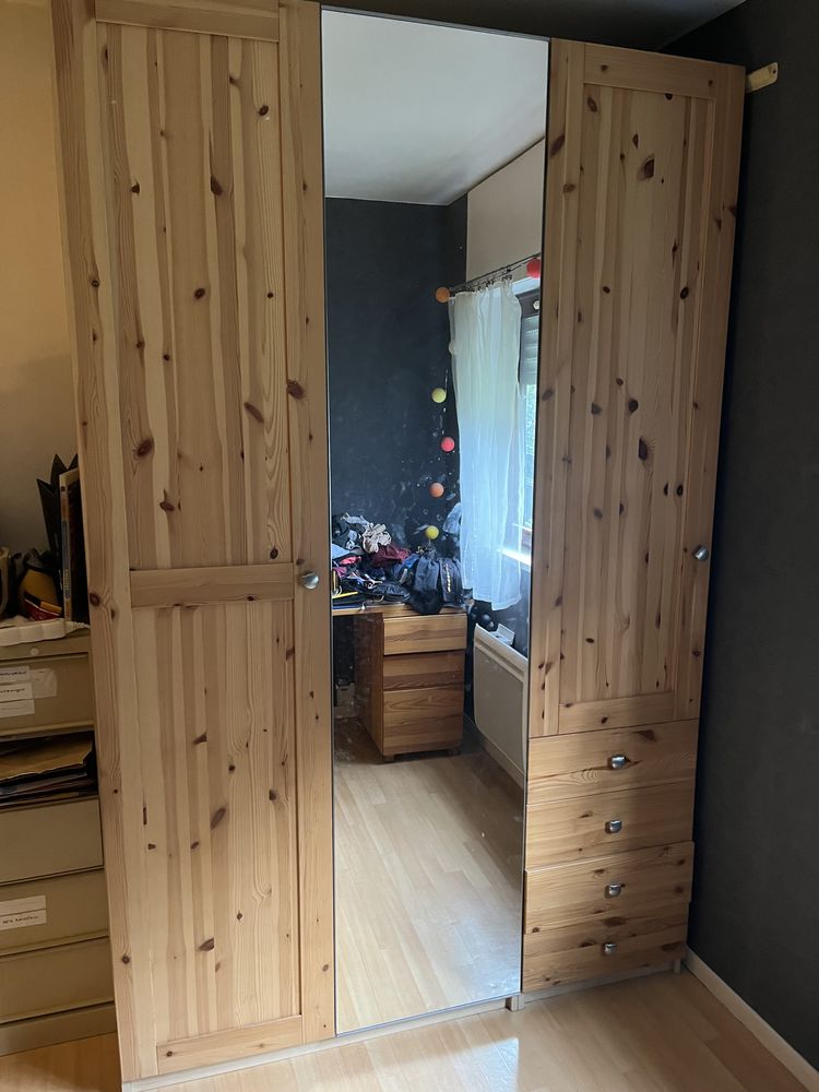 Armoire IKEA avec grande penderie, tiroirs et �tag�res 150 Paris 12 (75)