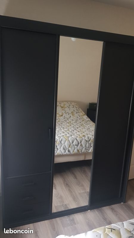 ARMOIRE LAQUE NOIR 100 Aurec-sur-Loire (43)