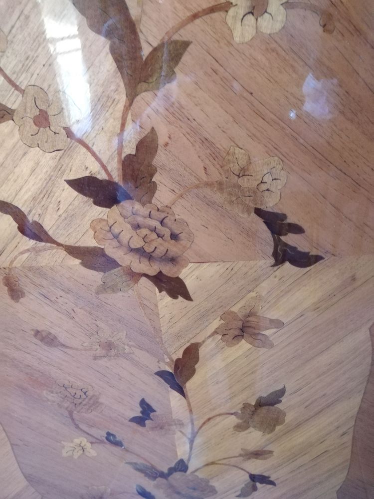 Armoire laqu�e (marqueterie vernie au tampon) 60 Marseille 1 (13)