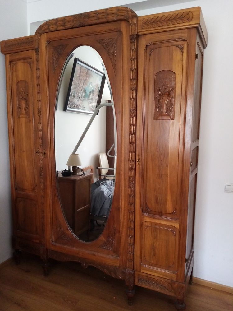 - ARMOIRE A LIQUIDER 230 Nice (06)