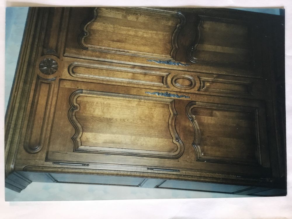 armoire Lorraine ch�ne massif 720 Hettange-Grande (57)