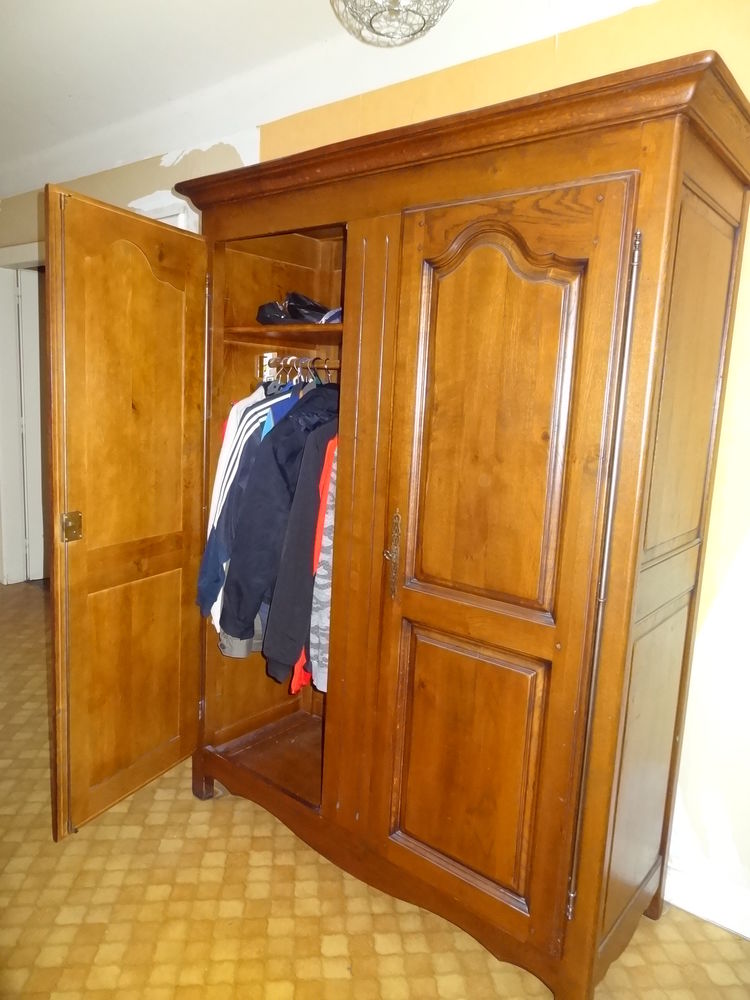 Armoire Lorraine 295 Le Ban-Saint-Martin (57)