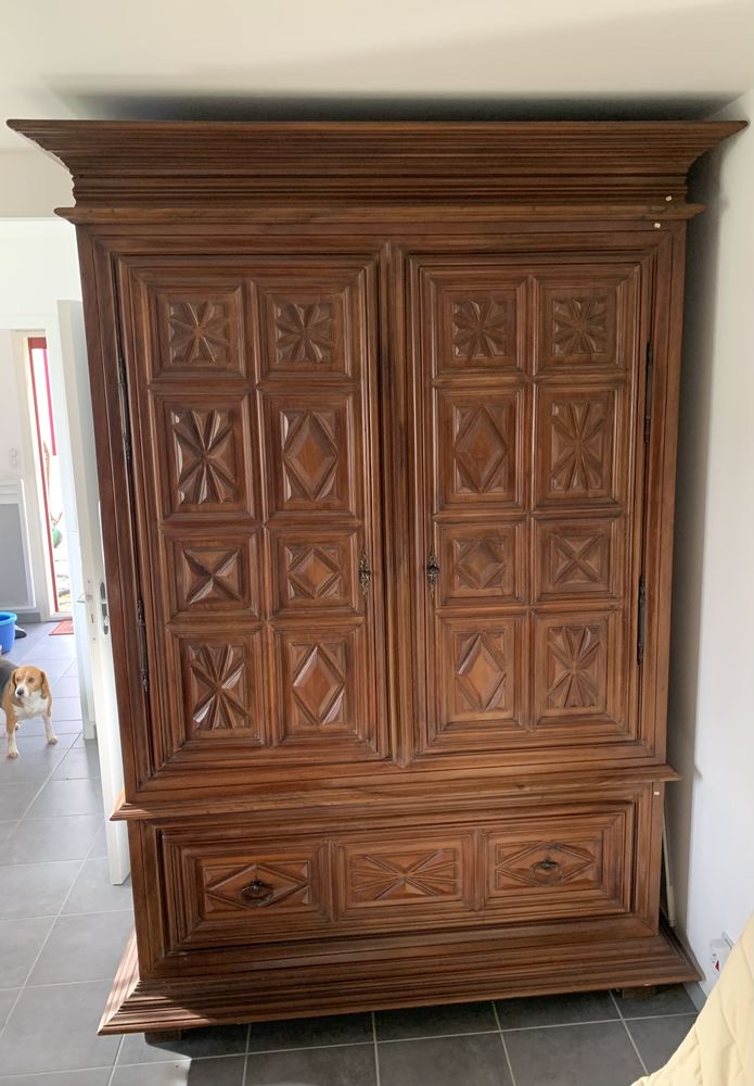 Armoire Louis XIII 300 Bergerac (24)