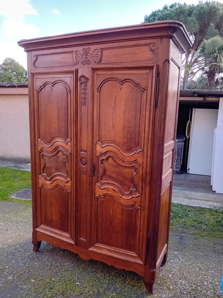 Armoire louis xv 300 Toulouse (31)