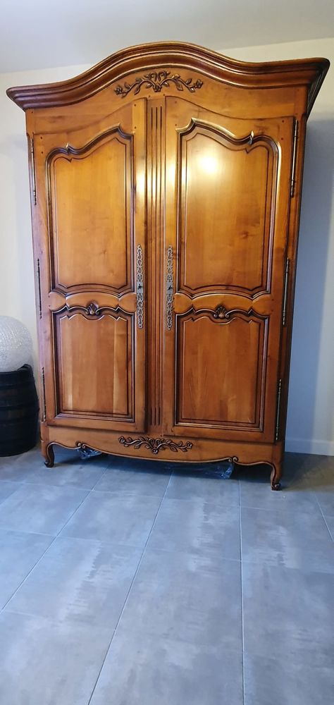 ARMOIRE 100% MASSIF MERISIER 0 Ch�cy (45)