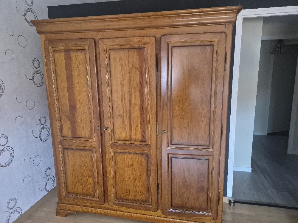Armoire pin massif 50 Lun�ville (54)