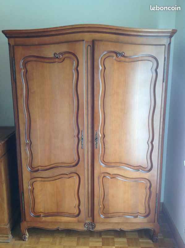 Armoire en merisier avec �tag�re/penderie/miroir int�rieur 0 La Bernerie-en-Retz (44)