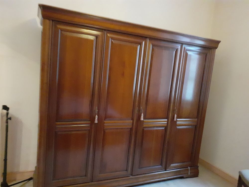 Achetez Armoire En Merisier Occasion Annonce Vente Trigavou Wb