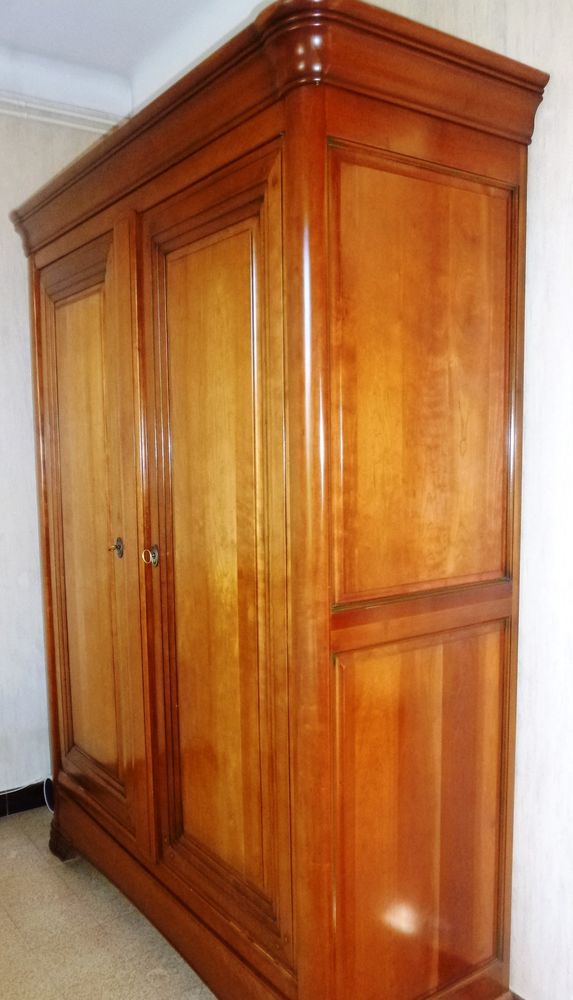 Armoires en merisier occasion en ProvenceAlpesCôte d'Azur , annonces