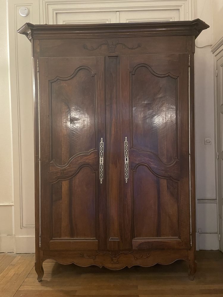 Armoire merisier massif 0 Tours (37)